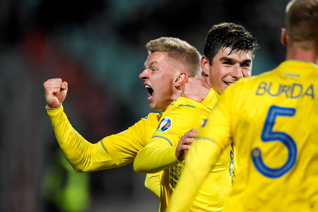 Watch: Oleksandr Zinchencko comically celebrates after Ukraine qualify for Euro 2020
