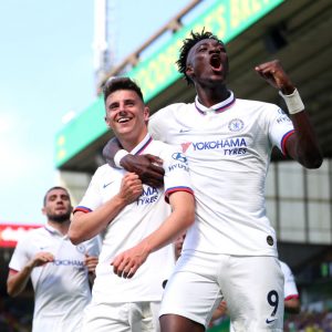 What wages do the players at Chelsea FC earn?