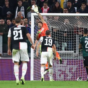 Watch: Gianluigi Buffon’s last-minute miracle save helps Juventus beat Bologna