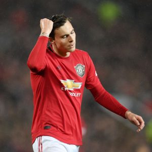 Man Utd News: Victor Lindelof's calamitous pass against Arsenal is killingly funny