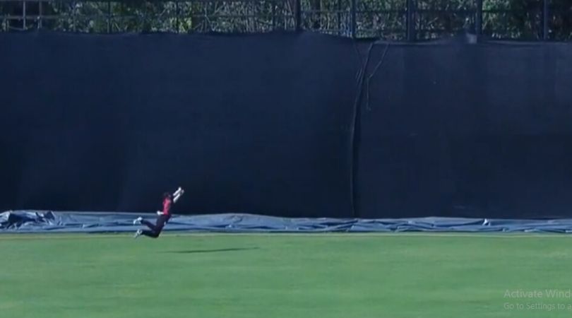 Vijay Hazare Trophy 2019-20: Watch Jayveer Parmar's incredible catch to dismiss Abhinav Mukund