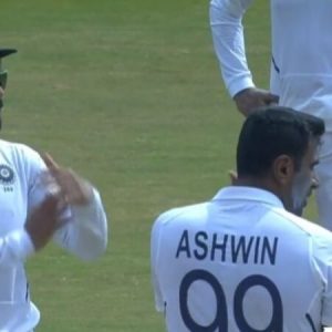 WATCH: Virat Kohli's excellent judgement sends back Kagiso Rabada in Visakhapatnam