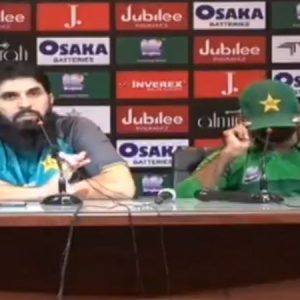 WATCH: Sarfaraz Ahmed and Misbah-ul-Haq express disappointment at reporter demanding Fakhar Zaman's exclusion