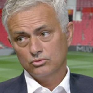 Jose mourinho says he would try to have a job like Manchester United manager Ole Solskjaer's