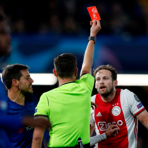 Ajax down to 9 men after Referee sends off both Daley Blind and Joel Veltman in the space of seconds vs Chelsea