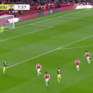 Arsenal defence caught napping by quick free kick as Danny Ings fires to give Southampton the lead