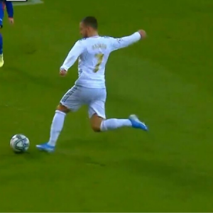Eden Hazard justifies his enormous price tag in one incredible moment vs Eibar