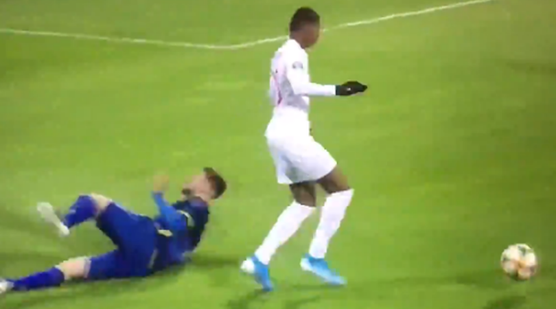 Marcus Rashford shows off Ronaldoesque double skill for England vs Kosovo