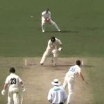 Mitchell Starc's mystery ball makes four point contact before dismissing batsman