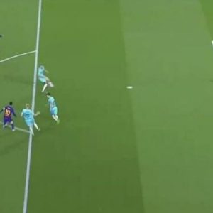 Barcelona fans think Lionel Messi doesn't have faith in Antoine Griezmann