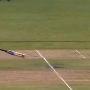 WATCH: Quinton de Kock imitates MS Dhoni to run-out Andile Phehlukwayo in MSL 2019
