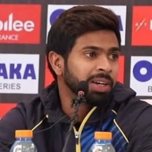 WATCH: Niroshan Dickwella's hilarious reply on being mistaken as Dhananjaya de Silva during presser
