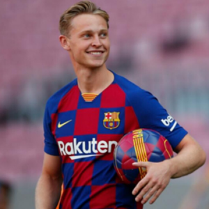 Frenkie De Jong hints regret at moving to Barcelona instead of Man City