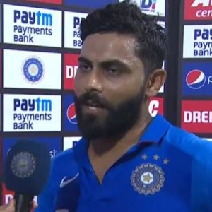 WATCH: Harsha Bhogle questions Ravindra Jadeja in Hindi; Jadeja replies in English