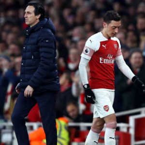 Unai Emery explains why he sidelined Mesut Ozil during his stay at Arsenal