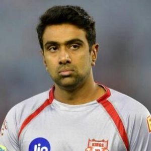 Fan questions R Ashwin for 'purposely' not wishing Jasprit Bumrah and Ravidra Jadeja; bowler responds