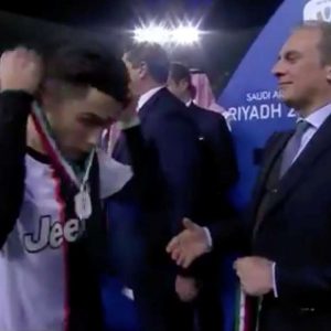 Cristiano Ronaldo removes silver medal instantly after taking it in Italian super cup post final ceremony