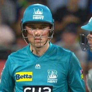 WATCH: Tom Banton takes on Arjun Nair; hits five consecutive sixes in BBL 2019-20
