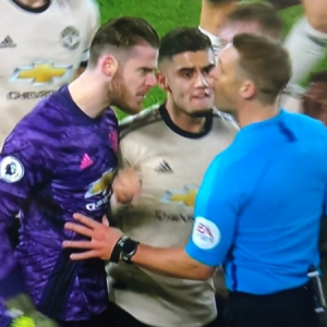 David De Gea VAR controversy: VAR rules out Liverpool goal after Van Dijk-De Gea clash