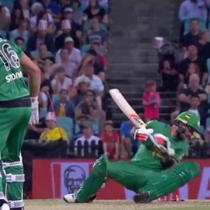 WATCH: Ben Dwarshuis bowls destructive beamer to Glenn Maxwell in BBL 2019-20