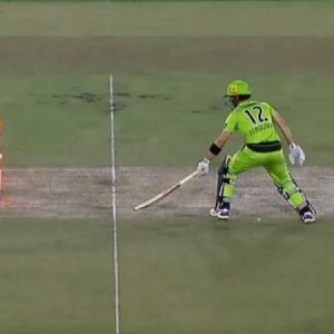 WATCH: Callum Ferguson gets run-out in an unfortunate manner in Thunder vs Renegades match
