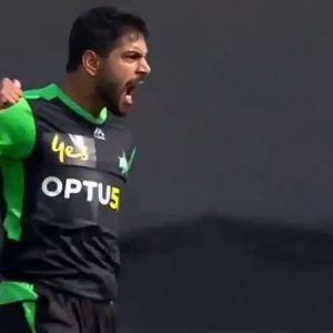 WATCH: Haris Rauf's death-threat celebration after dismissing Daniel Sams in BBL 2019