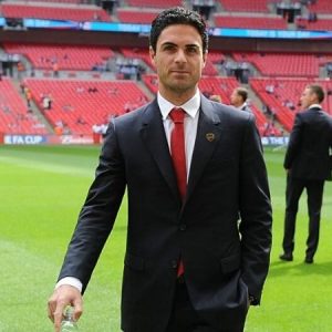 Man United Transfer News: Arsenal's Mikel Arteta vie to hijack Manchester United's midfield target