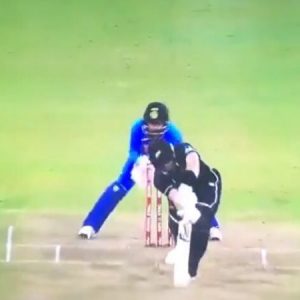 WATCH: Yuzvendra Chahal baffles Martin Guptill to end 106-run opening stand in Mount Maunganui ODI