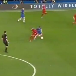 Billy Gilmour stunned Fabinho with a filthy nutmeg during Chelsea vs Liverpool