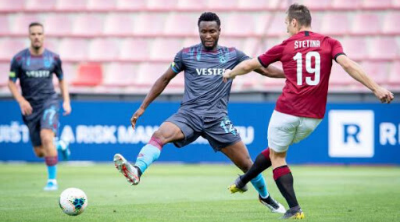 Former Chelsea star terminates contract over coronavirus fears