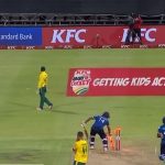 WATCH: Asad Gunaratne hilariously grabs stumps before winning Cape Town T20I vs South Africa