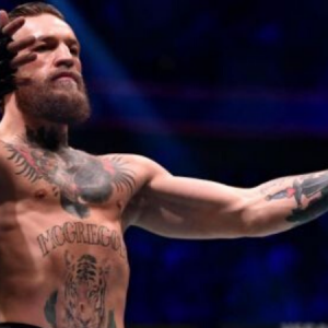 Gilbert Burns wants Conor McGregor removed from UFC rankings