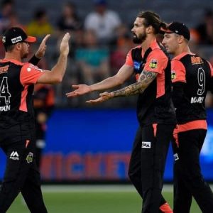 Kane Richardson considers BBL innovations as punishment for bowlers