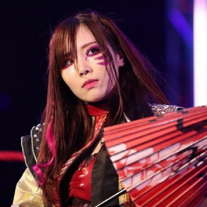 Has Kairi Sane signed a new contract with the WWE