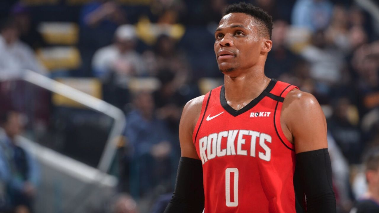 Is Russell Westbrook playing tonight vs Thunder