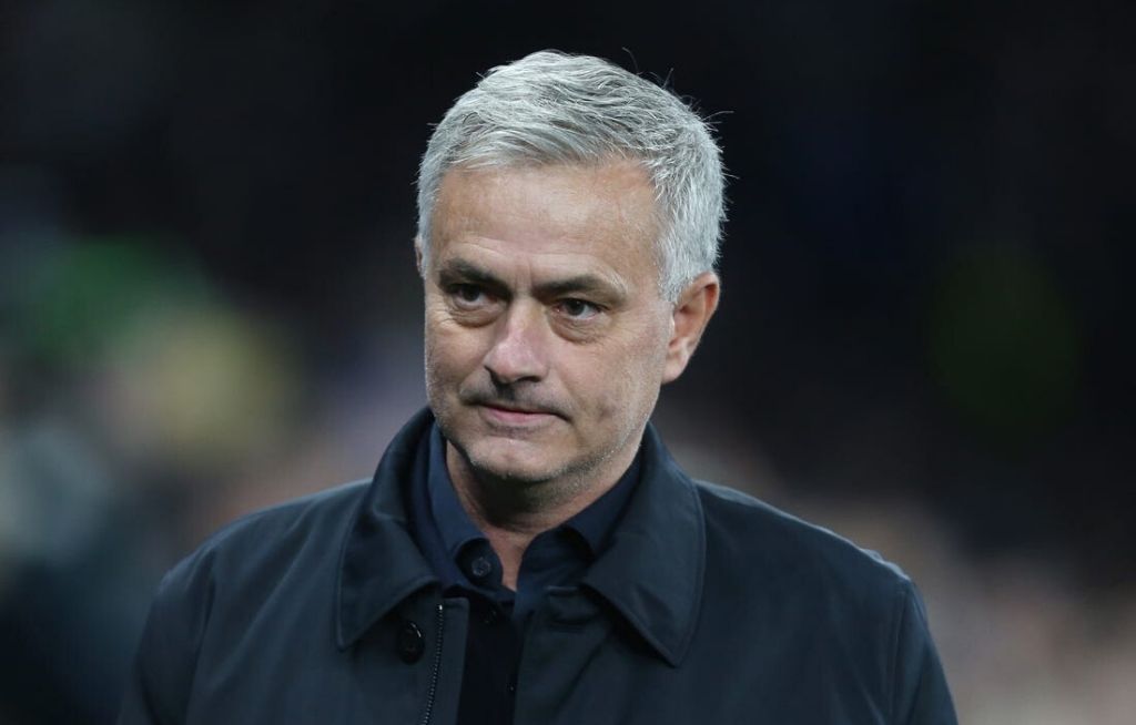 Jose Mourinho Falling Out Of Favour With Tottenham’s “bored and frustrated” Squad