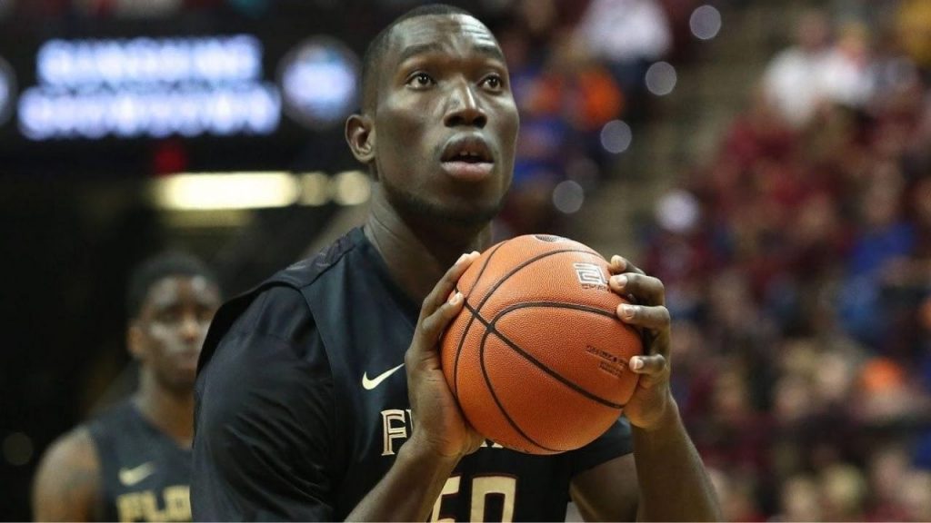 Basketball player dies
