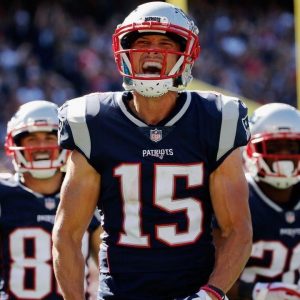New York Jets Wide Receivers : Chris Hogan Signs with Patriots AFC East Rivals