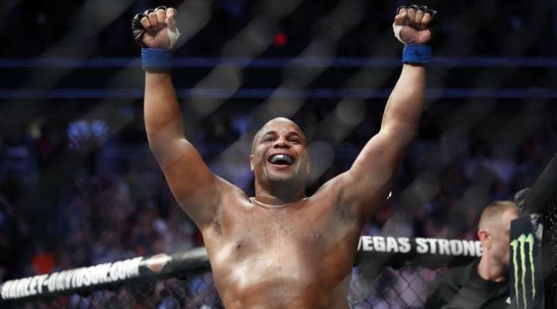 Daniel Cormier to WWE