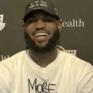 Russell Westbrook interrupts LeBron James' press conference