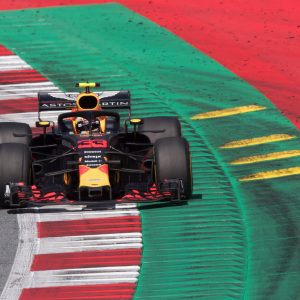 Kerbs F1: What is the use of kerbs in F1; what is a sausage kerb?