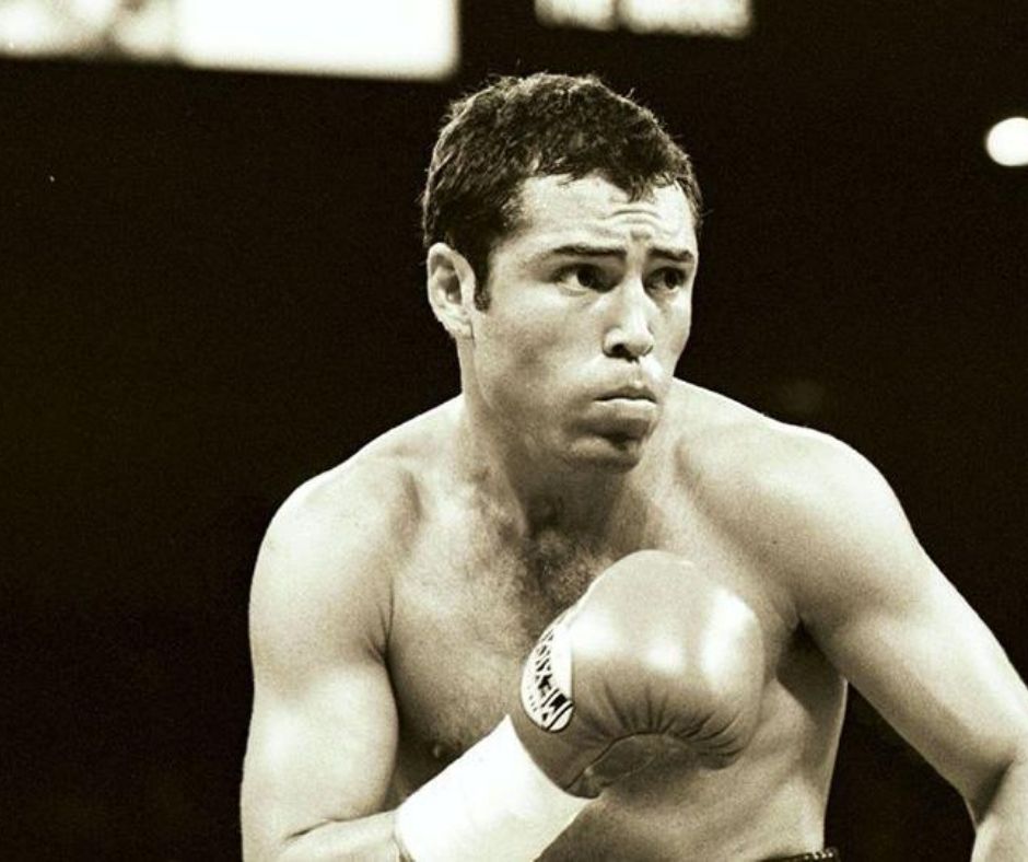Boxing Legend Oscar De La Hoya Announces Comeback After 12 Years Out