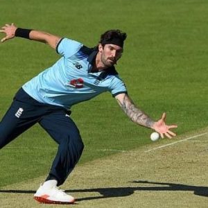 Ireland tour of England 2020: Reece Topley to miss third ODI due to groin strain