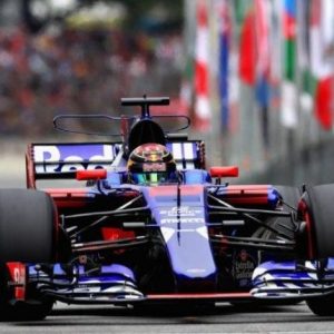 Slipstream F1: What is slipstream in Formula 1, and how does it help drivers?