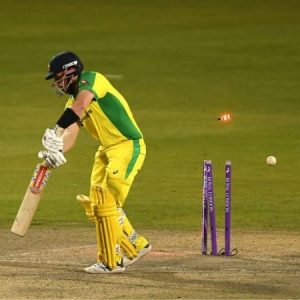 Chris Woakes: English player sends back Aaron Finch and Glenn Maxwell in successive overs