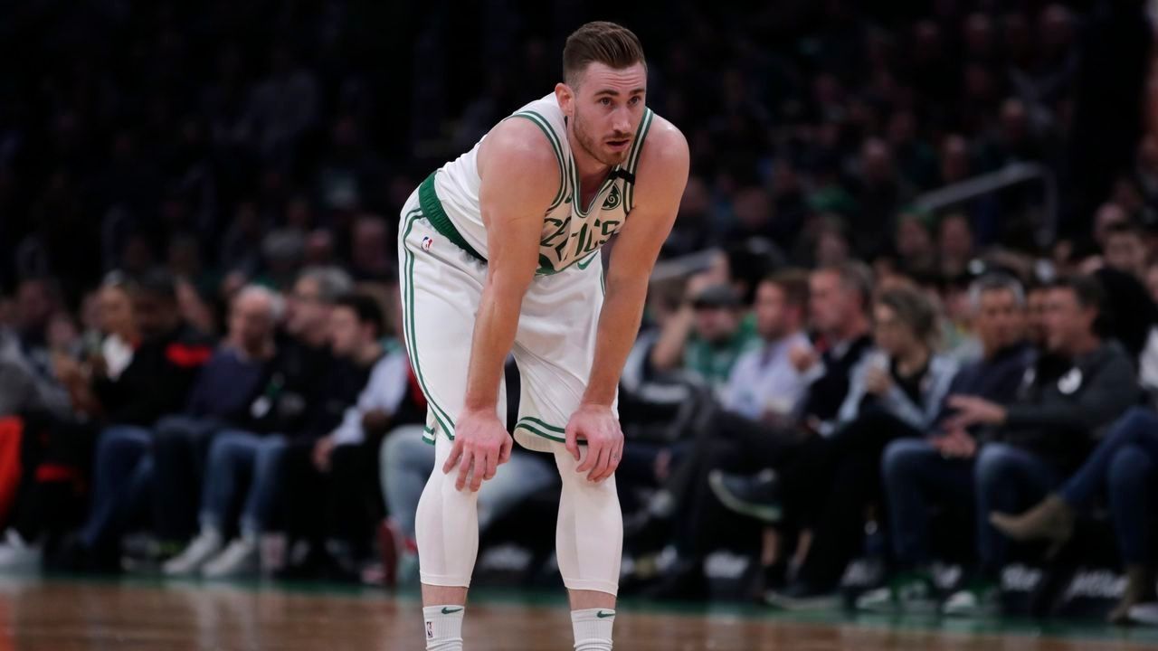 Is Gordon Hayward playing tonight vs Heat
