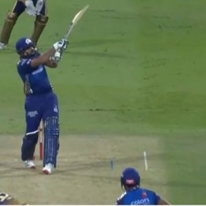 Rohit Sharma six vs KKR: Mumbai Indians captain thumps Andre Russell out of the stadium in IPL 2020