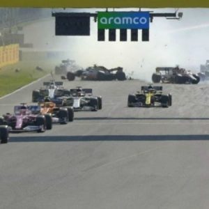 Red Flag F1: "Races Being Red-Flagged to Increase Excitement Levels", Lewis Hamilton with a controversial statement against FIA