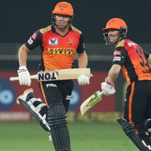 Why hasn't David Warner opened the batting with Jonny Bairstow in SRH vs KKR IPL 2020 match?