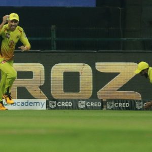 'You Beauty': Irfan Pathan mesmerized by Ravindra Jadeja-Faf du Plessis superlative relay catch to dismiss Sunil Narine